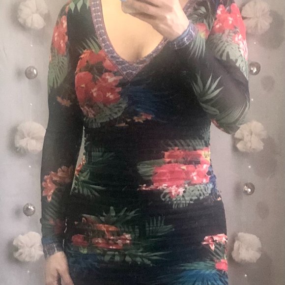 Flying Tomato Ruched Floral Dress - Picture 2 of 4